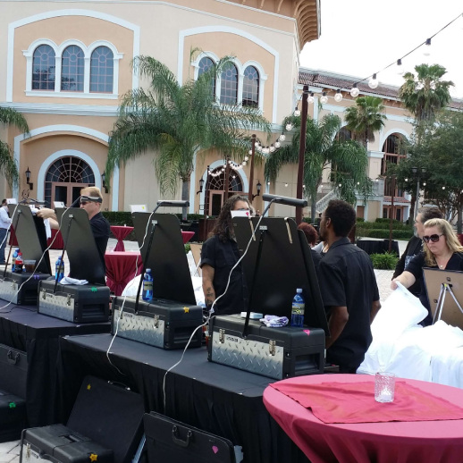 Airbrush Events offers creative ideas for corporate meetings and business meetings.
