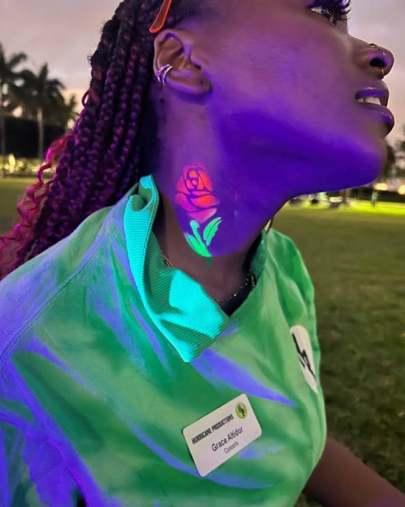 Plan a unique party idea with airbrush tattoo artists near me.