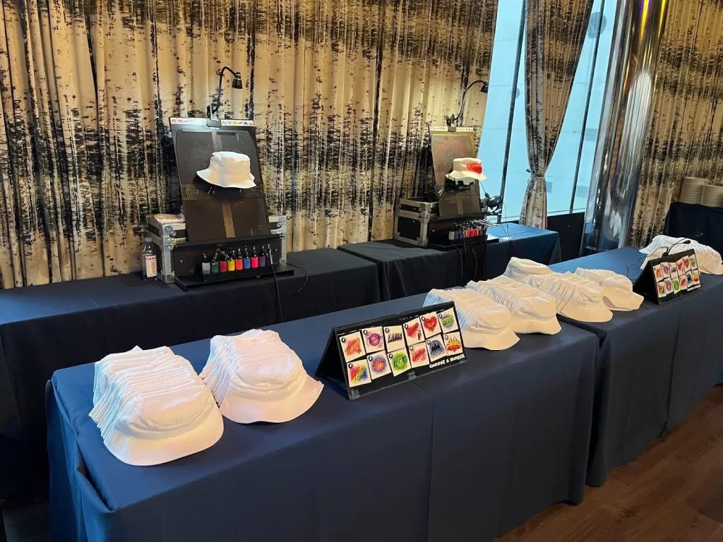 Limiting the number of favors helps keep the line moving with Airbrush Events.